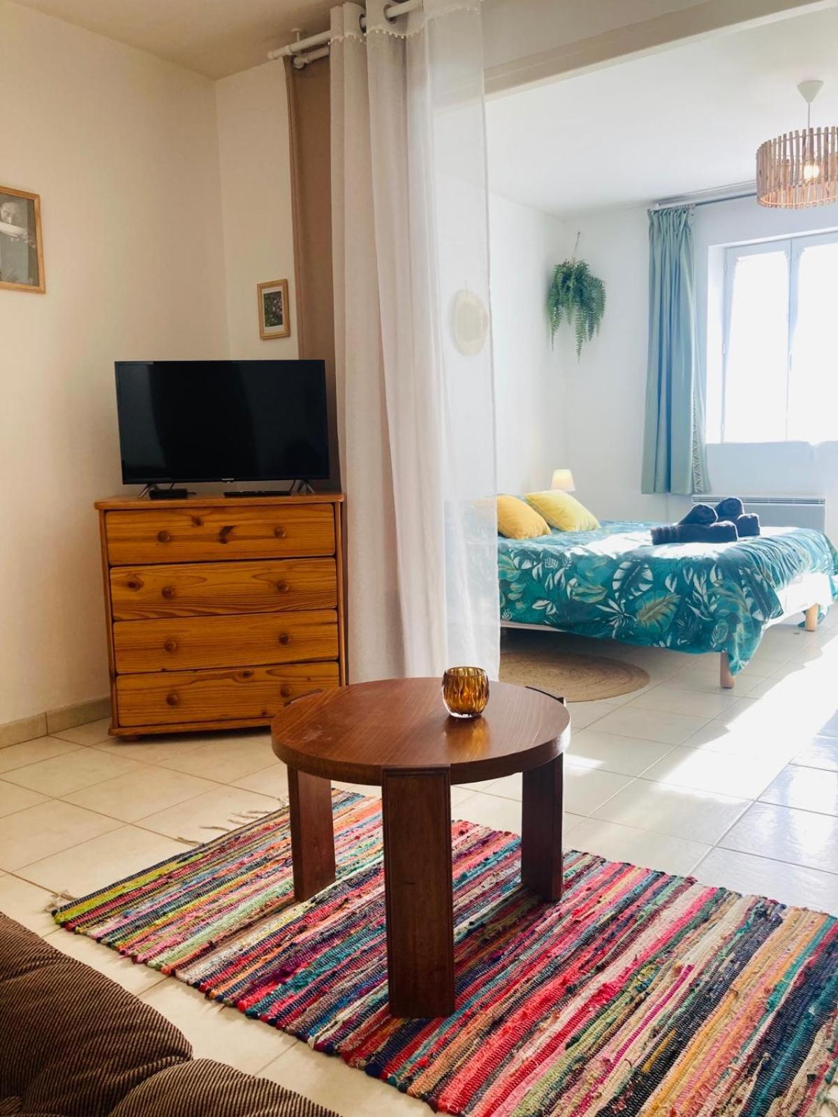 La Petite Noix Apartment ซาร์ลา-ลา-กาเนดา ภายนอก รูปภาพ